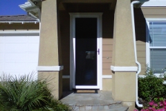 WHITE TRU-VIEW SECURITY SCREEN DOOR