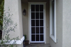 WHITE COLONIAL SWINGING SCREEN DOOR WITH PET MESH
